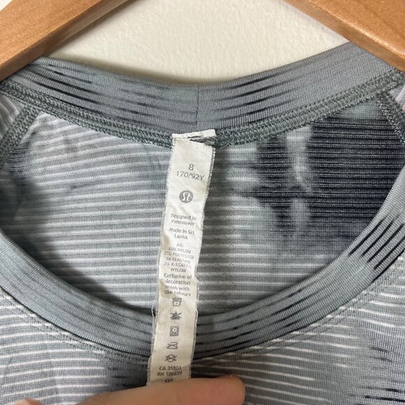 Lululemon Athletic Swiftly Tech Short Sleeve 2.0 Tie Dye Grey Women’s Size 8 - Picture 6 of 7